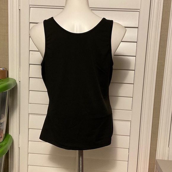 SHEIN Classic Black Tank Top - Picture 3 of 7